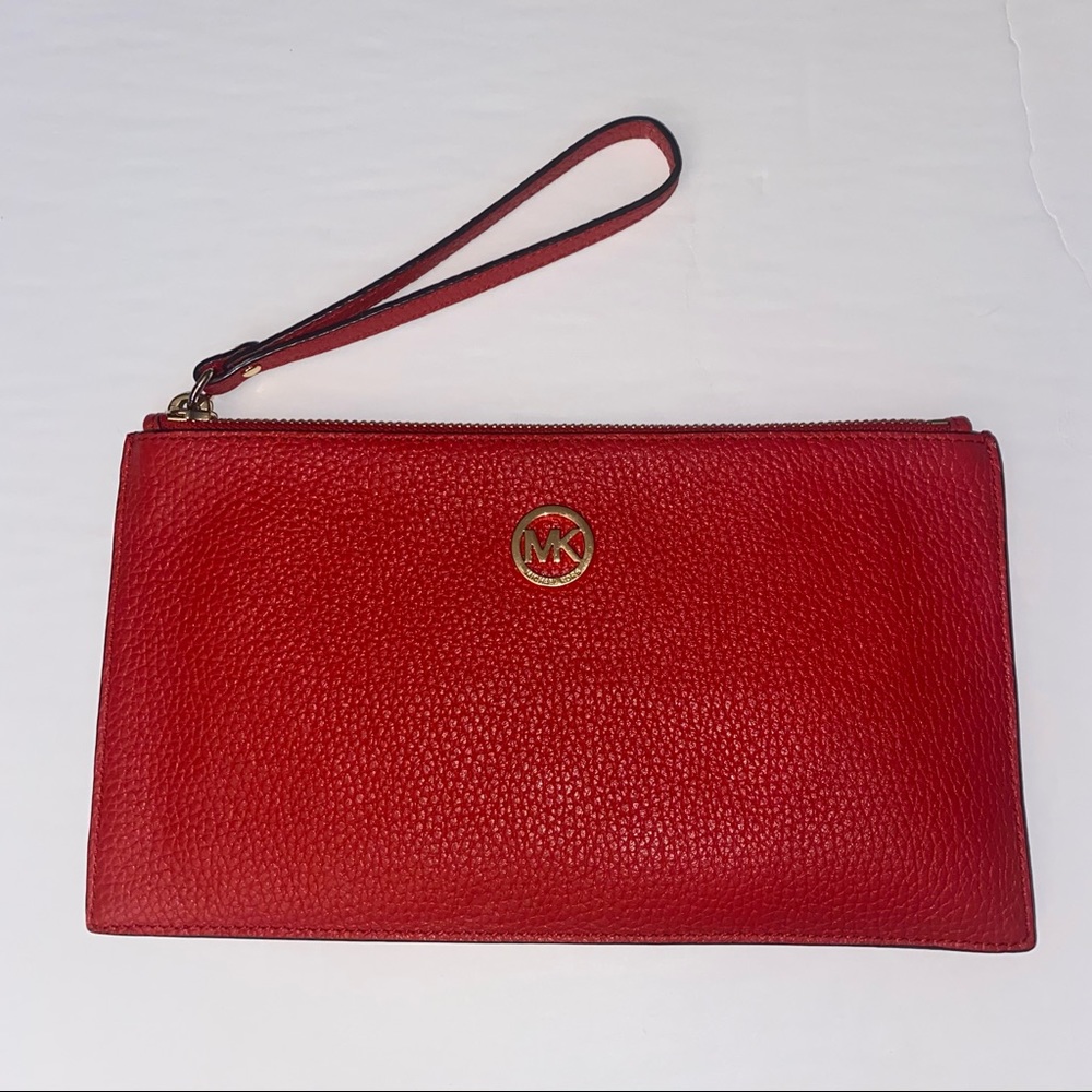 - Michael kors wristlet